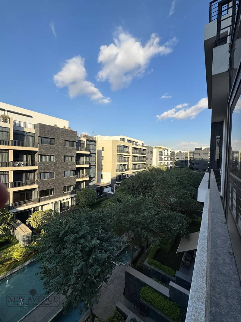 9 da802e10-708a-47d7-bdd1-4e17a0fba94d. jpeg