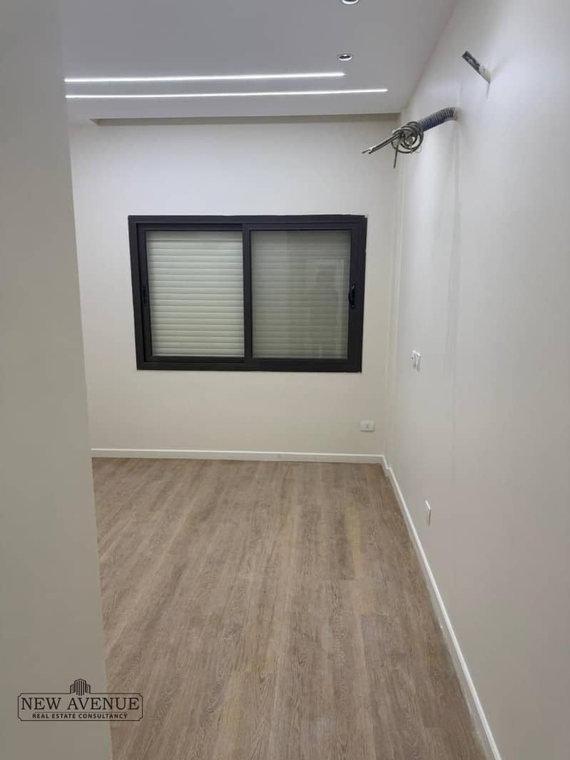 4 4f09b47a-d846-4f57-b478-f61ebeb30516. jpeg