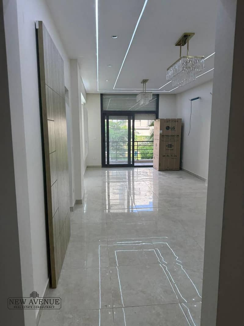 7 922a1b7d-d6f4-4991-b746-bc056828ed12. jpeg