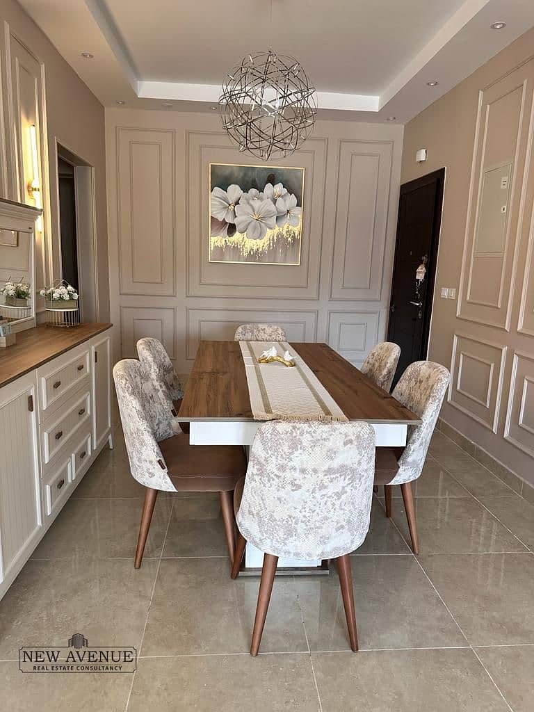 12 ecb7588b-7a4d-4a5f-890a-b4281573af63. jpeg