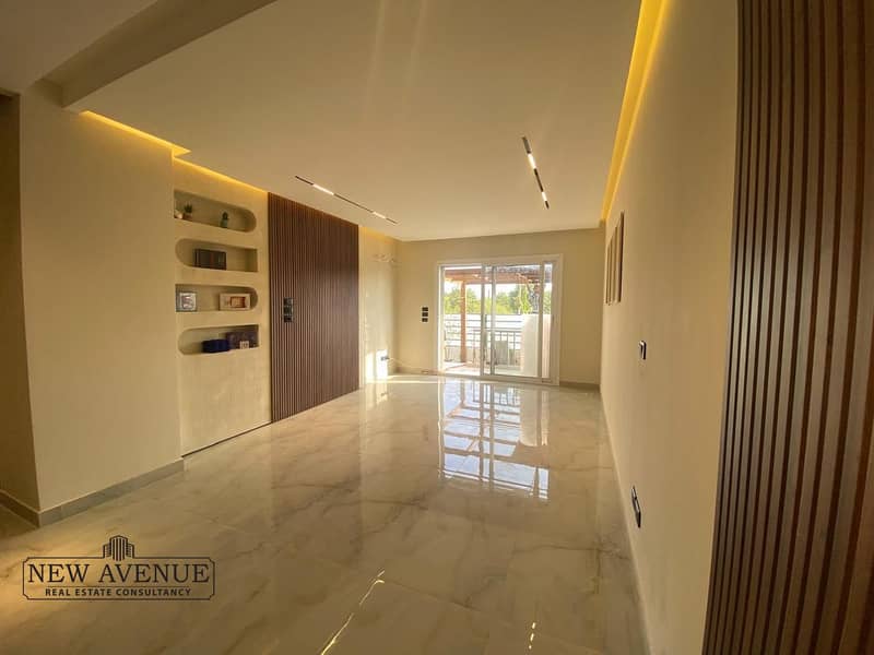 4 15e02f71-88ef-4416-b8d4-204f47354d66. jpeg