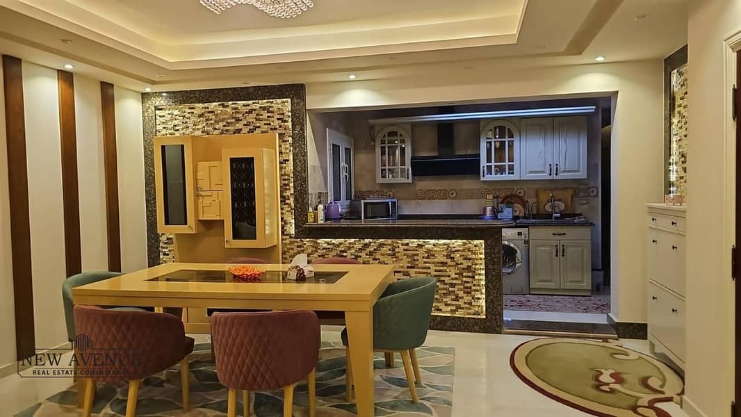 3 221aa73c-4598-4397-945a-a9bba72aaf80. jpeg