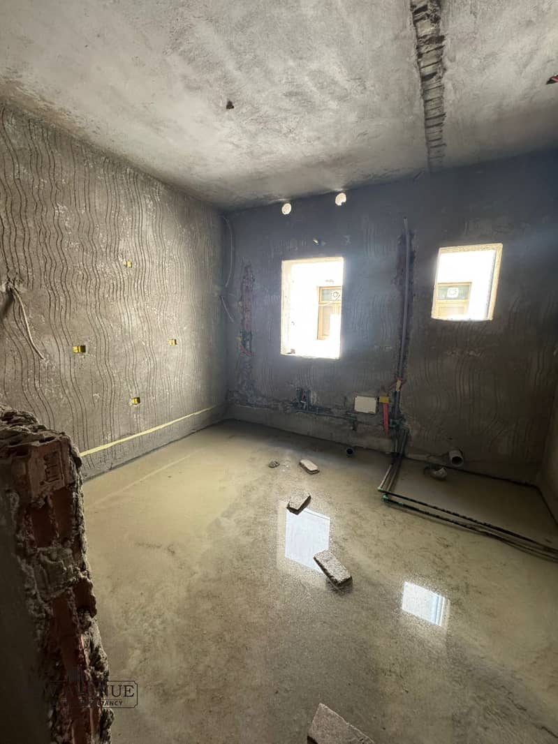 4 8de27c87-6c79-4288-b22a-725cba8efa02. jpeg