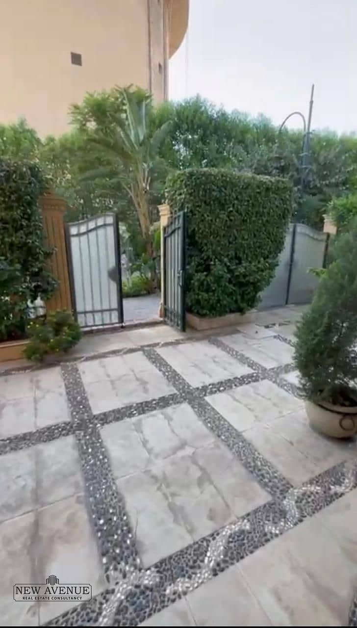 8 23485c6a-2667-49d9-a1ab-6f35a0da3e83. jpeg