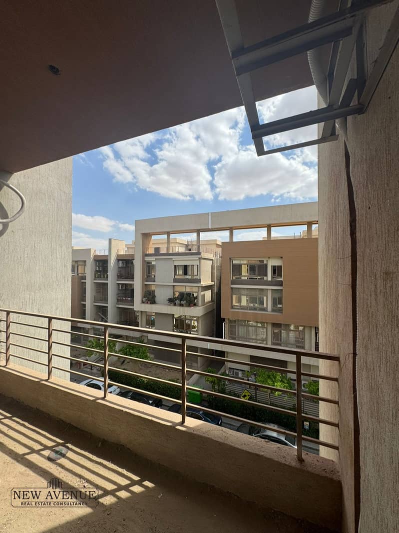 6 19dfb4b3-0aa0-421b-830b-9002a6d891f6. jpeg