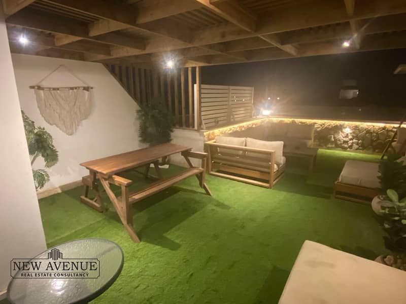 9 c77d112c-9429-4125-bc15-a6cd8c359069. jpeg