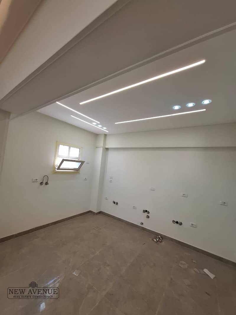 6 WhatsApp Image 2025-11-13 at 9.49. 28 PM (1). jpeg