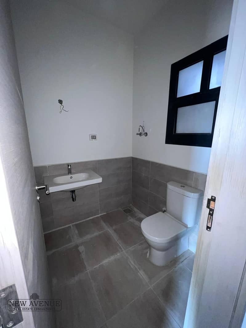 8 WhatsApp Image 2025-11-23 at 2.09. 31 PM (1). jpeg