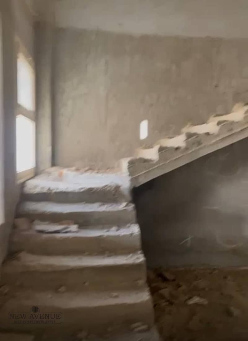 4 WhatsApp Image 2025-11-11 at 1.56. 12 PM (1). jpeg