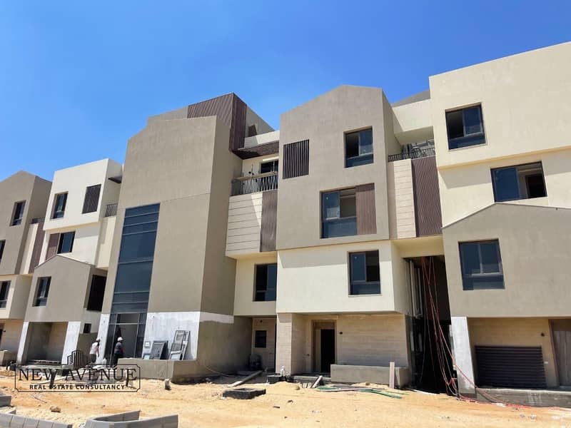 6 WhatsApp Image 2025-11-04 at 1.24. 36 PM (2). jpeg