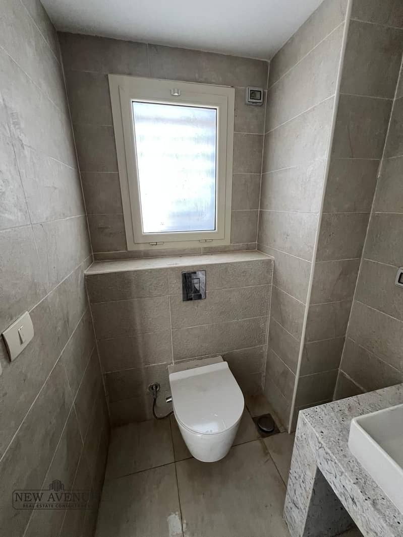 8 WhatsApp Image 2025-11-04 at 1.09. 52 PM (1). jpeg