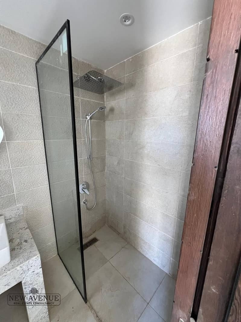 9 WhatsApp Image 2025-11-04 at 1.09. 52 PM (2). jpeg