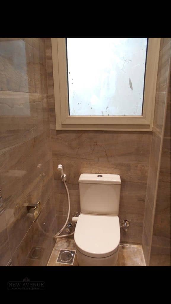 8 WhatsApp Image 2025-11-06 at 5.17. 58 PM (3). jpeg