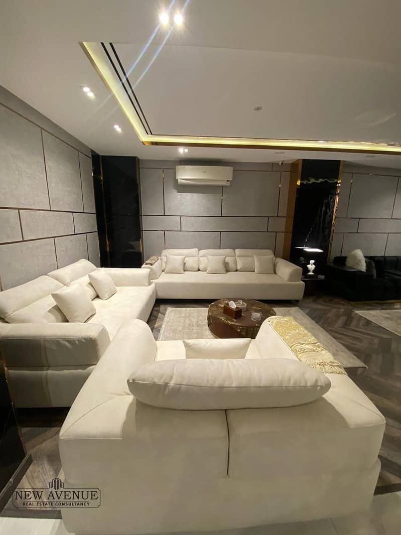 4 WhatsApp Image 2025-11-06 at 5.11. 08 PM. jpeg