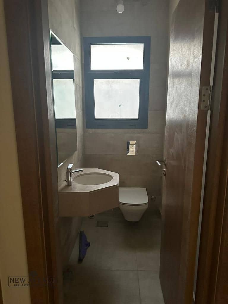 6 WhatsApp Image 2025-11-18 at 3.12. 05 PM (2). jpeg