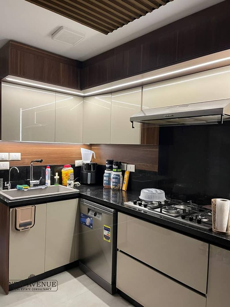 8 WhatsApp Image 2025-11-18 at 3.15. 48 PM. jpeg