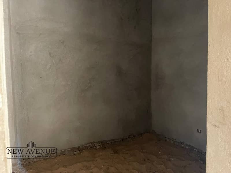 8 WhatsApp Image 2025-11-25 at 4.05. 59 PM (1). jpeg