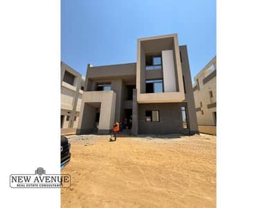 4 Bedroom Villa for Sale in New Cairo, Cairo - WhatsApp Image 2025-11-23 at 11.22. 22 AM. jpg 4 Bedroom Villa for Sale in New Cairo, Cairo - WhatsApp Image 2025-11-23 at 11.22. 22 AM. jpg