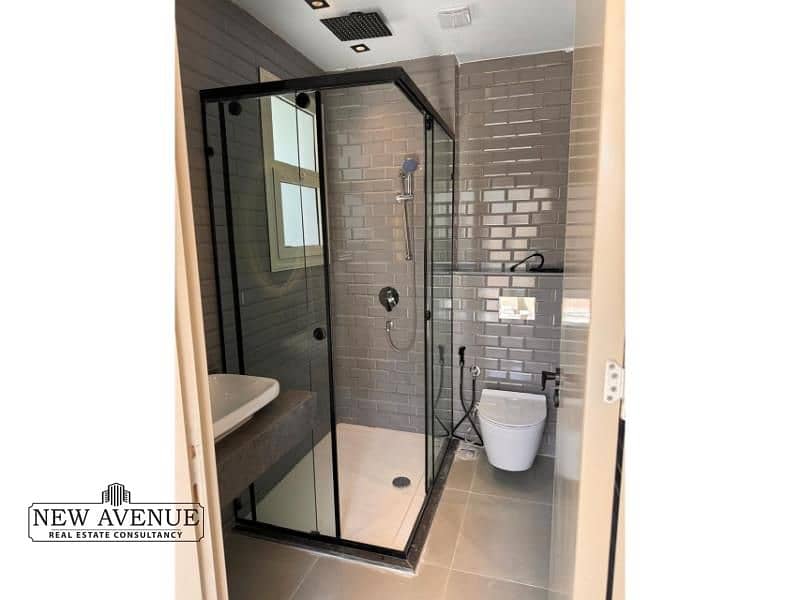 9 WhatsApp Image 2025-12-01 at 12.52. 33 PM (2). jpg