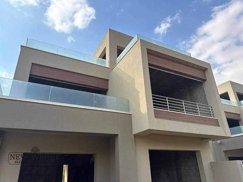 7 WhatsApp Image 2025-11-05 at 1.35. 29 PM (2). jpg