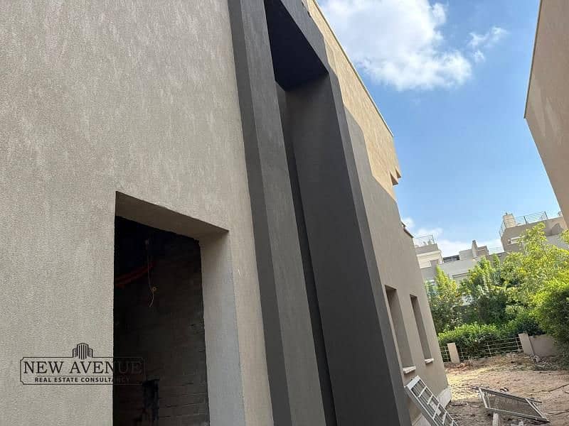 9 WhatsApp Image 2025-11-05 at 1.35. 30 PM(1). jpg