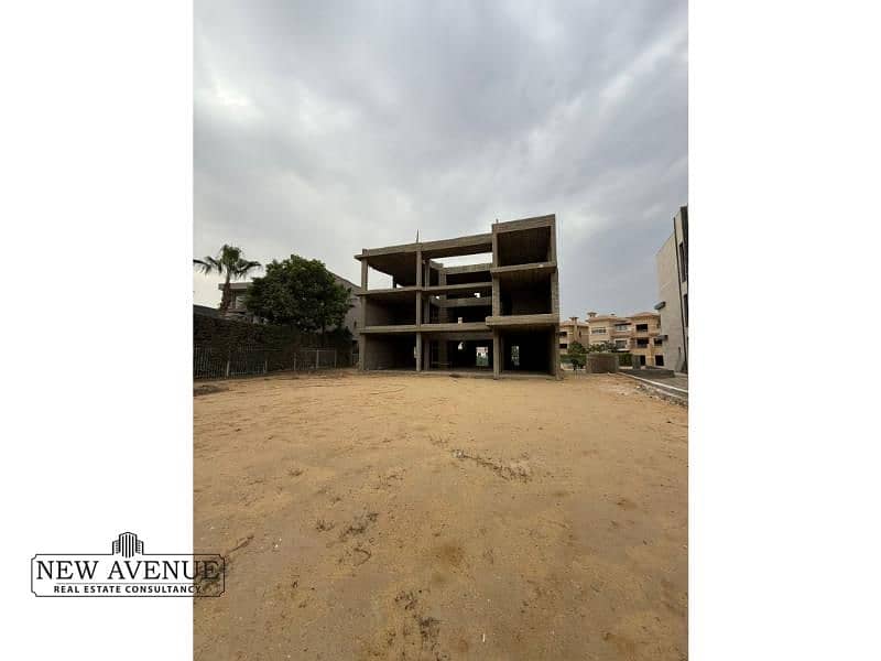 5 WhatsApp Image 2025-11-04 at 12.41. 06 AM. jpg