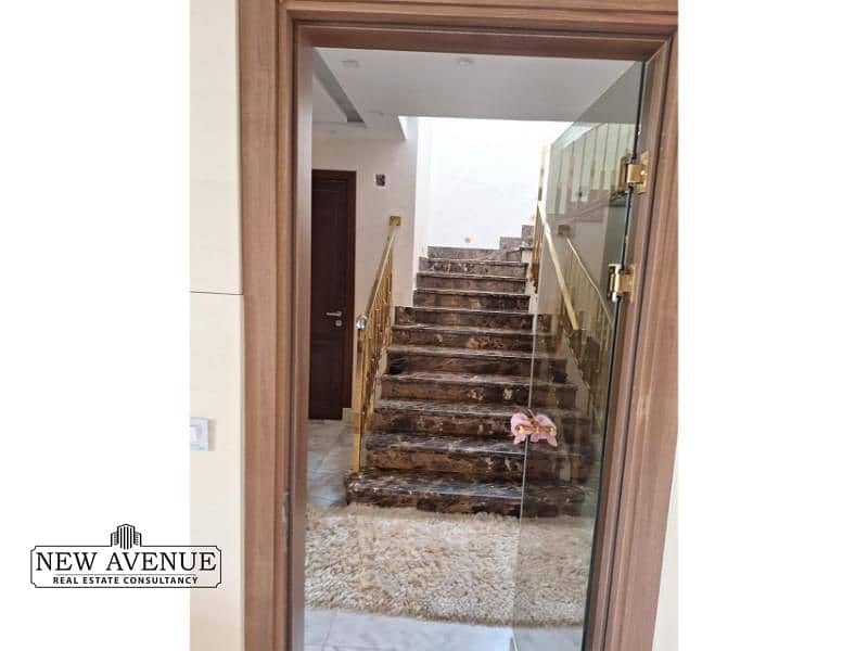 12 WhatsApp Image 2025-11-03 at 12.59. 25 PM (2). jpg