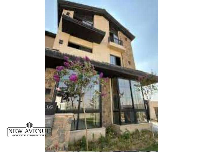 5 WhatsApp Image 2025-09-17 at 6.36. 38 PM (2). jpg