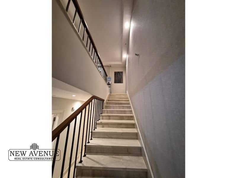 6 WhatsApp Image 2025-09-17 at 1.50. 59 PM (1). jpg