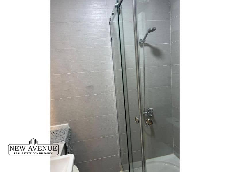 18 WhatsApp Image 2025-09-23 at 4.44. 14 PM (1). jpg