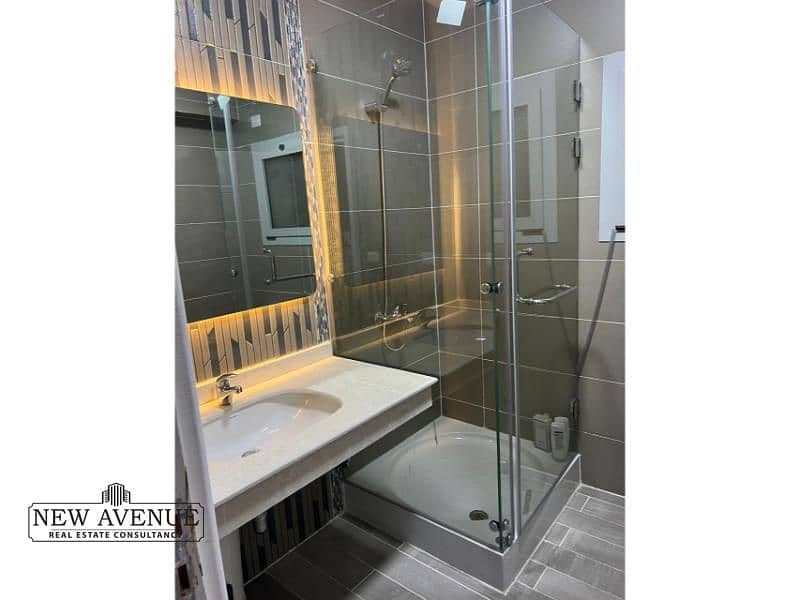 21 WhatsApp Image 2025-09-23 at 4.44. 21 PM (1). jpg