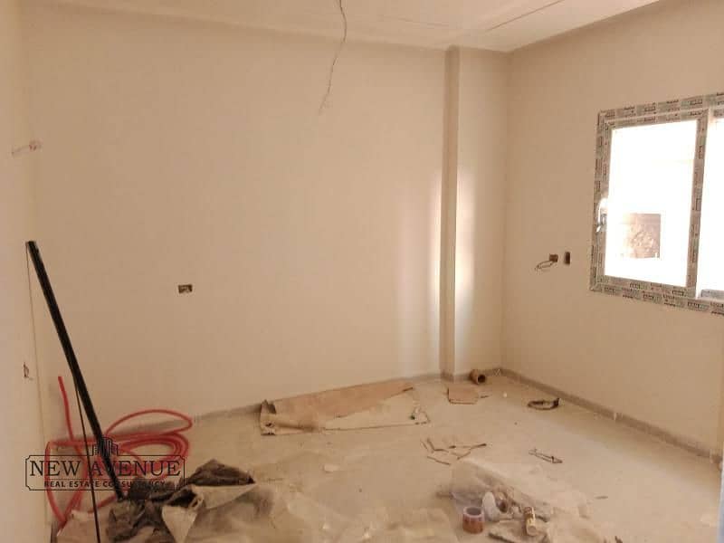 5 WhatsApp Image 2025-11-05 at 1.28. 43 PM (1). jpg