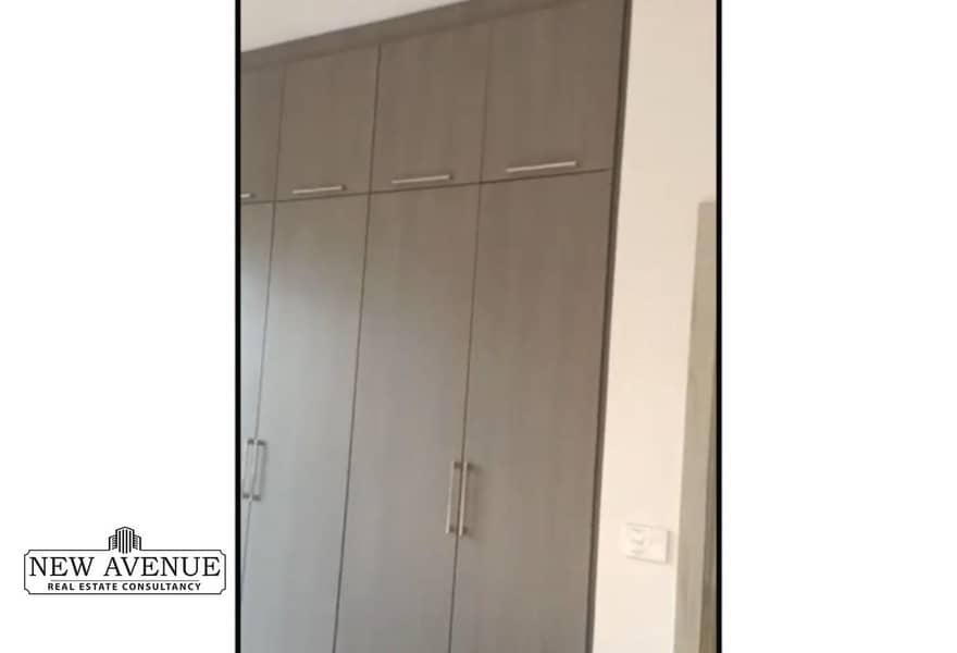 3 ea631263-0eaf-4b0b-a78c-9449b1a55630. jpg