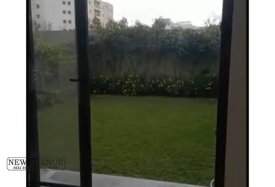 5 fd9c2da5-ed0f-4e95-bf84-cedfcb7056a1. jpg