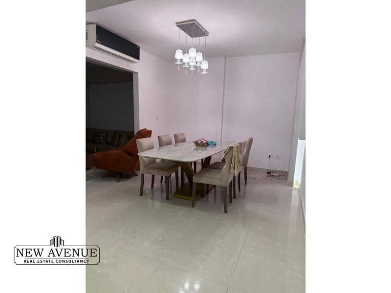 4 WhatsApp Image 2025-11-06 at 6.12. 59 PM (3). jpg