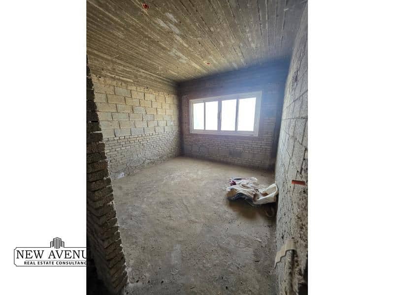 6 WhatsApp Image 2025-11-06 at 6.05. 46 PM. jpg