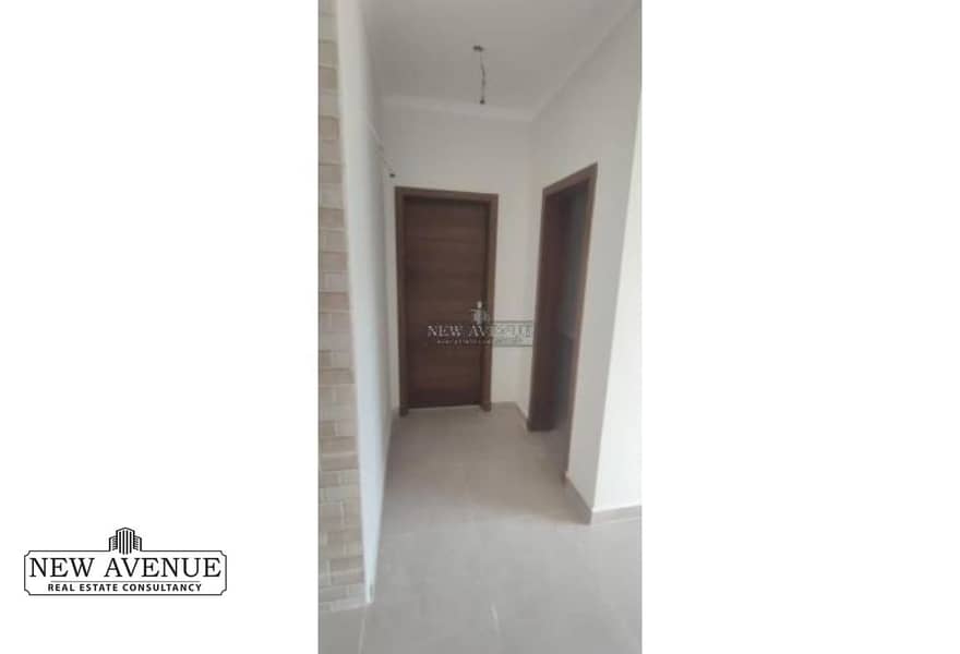 8 cc6bb0cb-29bd-4203-9e2b-b25c55e8fd34. jpg