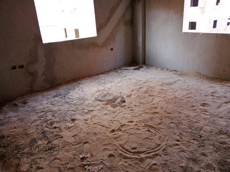 5 WhatsApp Image 2025-11-05 at 1.29. 18 PM (3). jpg