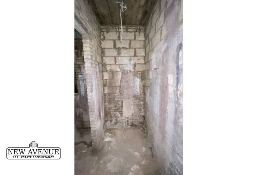 13 b2e97c41-1e89-4ad1-a1b2-219d60d48284. jpg