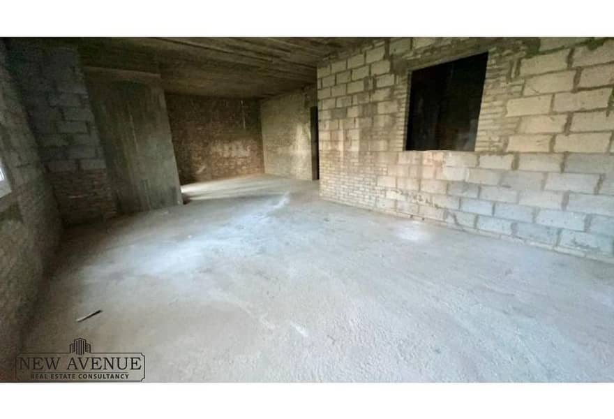 16 8ca597d2-c15b-4b85-a707-c29955ff7665. jpg