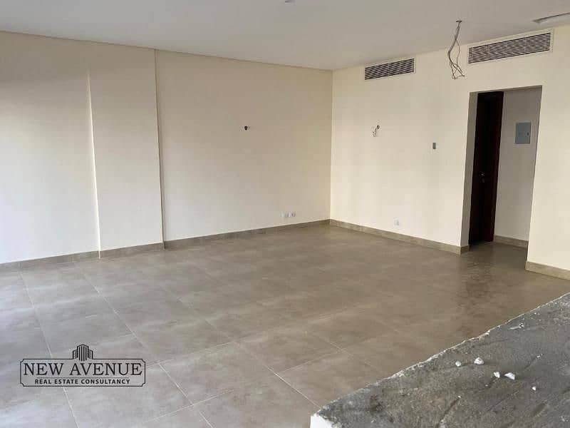 2 WhatsApp Image 2025-11-20 at 12.37. 46 PM. jpg