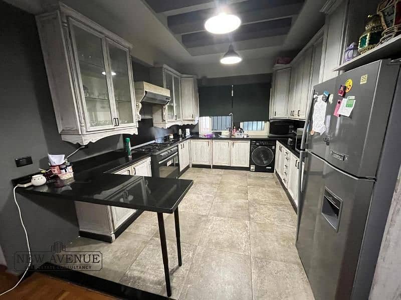 9 2b127a98-a01d-4c15-8b4d-b188af210792. png