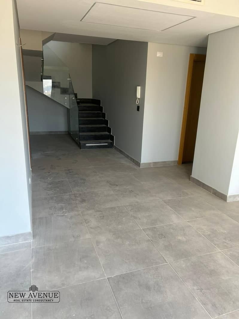 5 WhatsApp Image 2025-11-10 at 12.24. 43 PM (3). jpeg