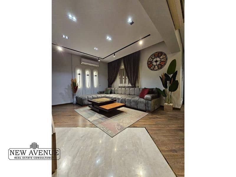 4 b6bbae4f-5812-41d1-a8ce-8bb81f3ceb5e. png