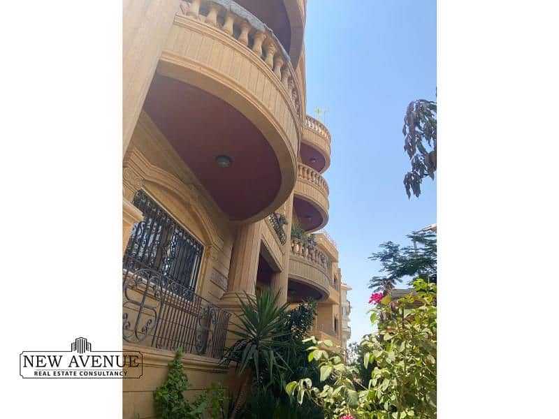 8 46ddb4c4-5531-4477-b102-01e3c18c1acb. jpg