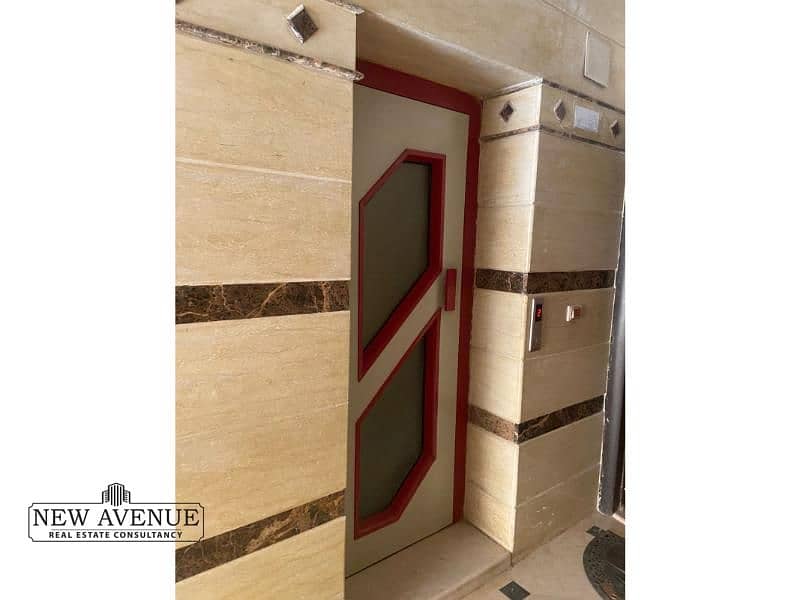 11 152989fa-c668-4e3c-b6eb-58af49213f1a. jpg