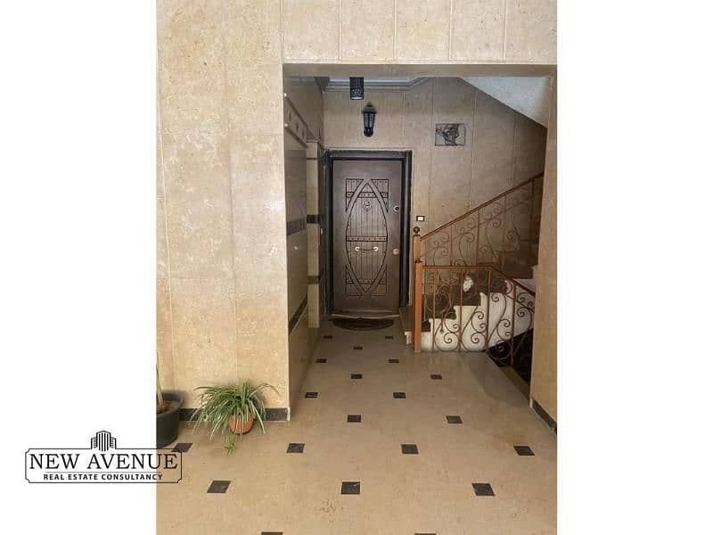 12 fa7848ee-8820-4be3-82c5-2879003a58ee. jpg