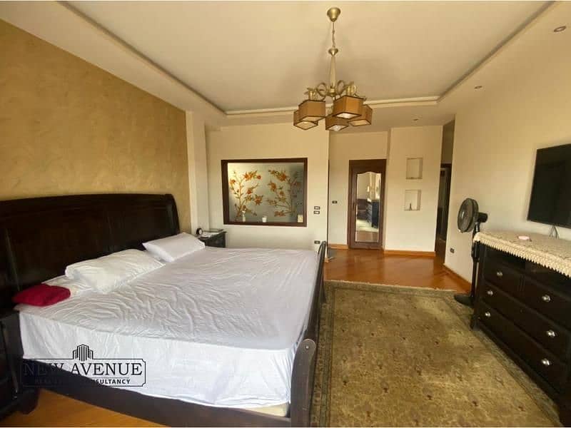 12 922c4ae1-2718-4755-9a0c-0b1c87dca357. png