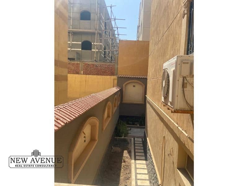 14 c53d5bdb-b17b-4890-a610-088949be74fe. jpg