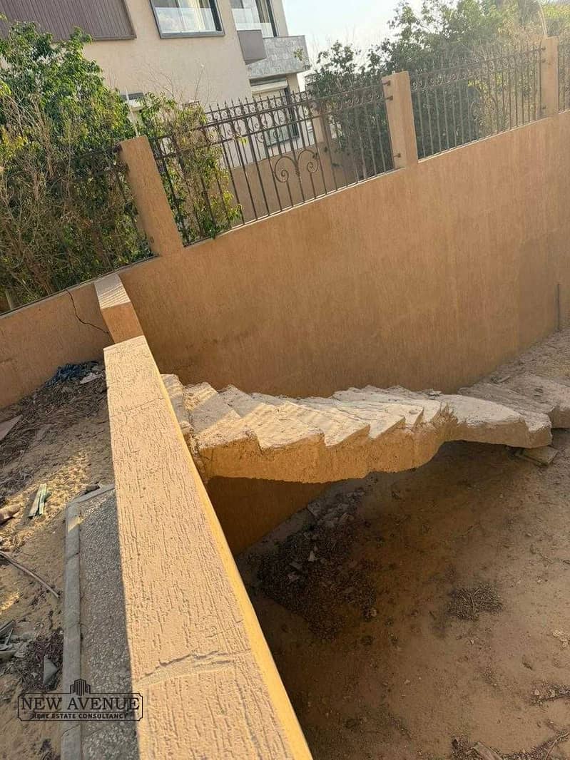 8 0jH30EsHtLQpkRBqr4a3YjG9QhWTY67GqoTIseXA. jpeg